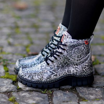 Megamok 4001 Silver Leopard