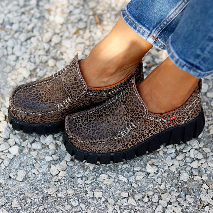 Queensize 4033 Taupe Leopard