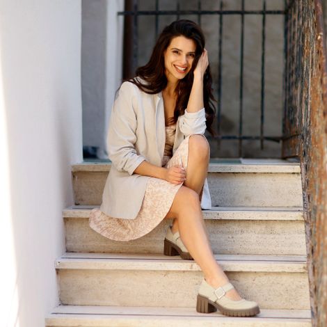 Empress 8007 Classic Beige